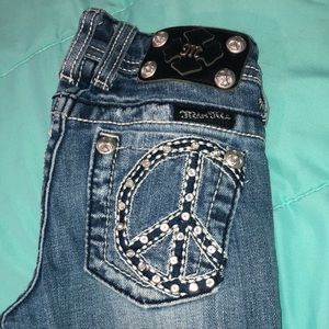 Miss Me size 7 cuff Capri.